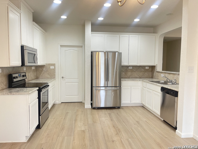 Image 5 of 27 For 7746 Heavenly Arbor