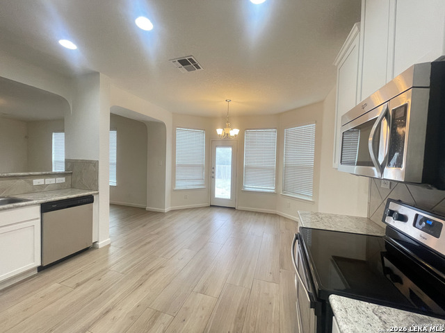 Image 7 of 27 For 7746 Heavenly Arbor