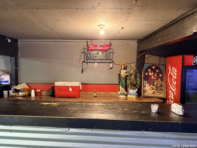 Image 14 of 46 For 3239 Commerce St. W