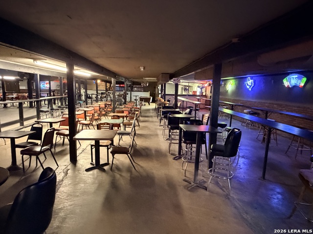 Image 29 of 46 For 3239 Commerce St. W