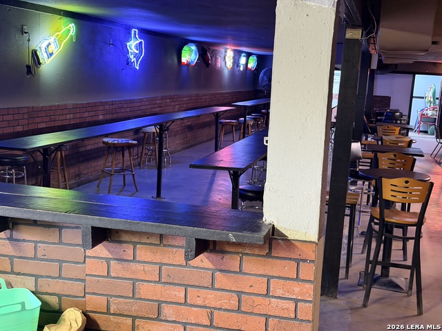 Image 31 of 46 For 3239 Commerce St. W