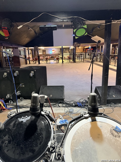 Image 44 of 46 For 3239 Commerce St. W