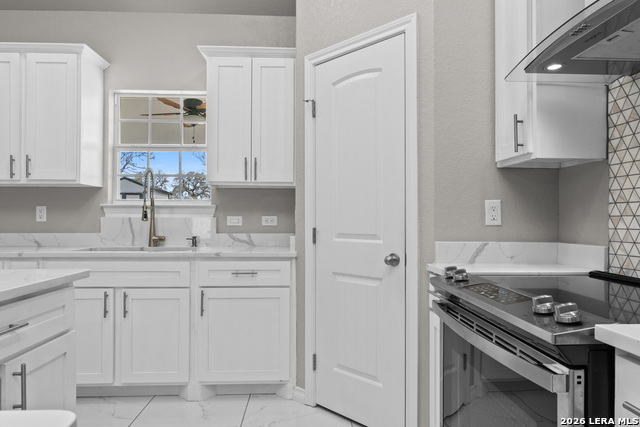 Image 12 of 31 For 8116 Ventura