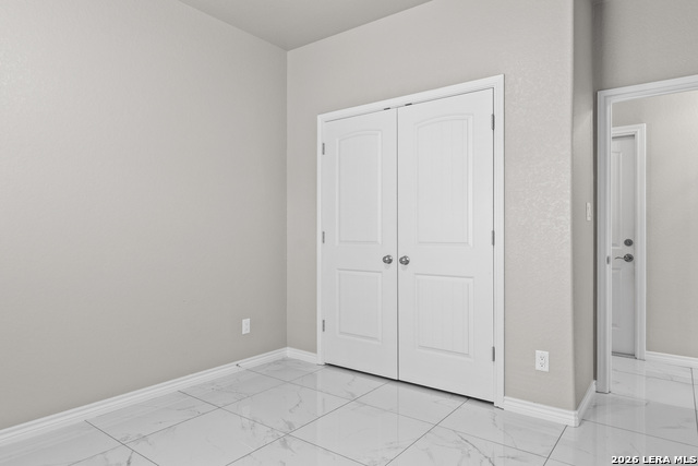 Image 22 of 31 For 8116 Ventura