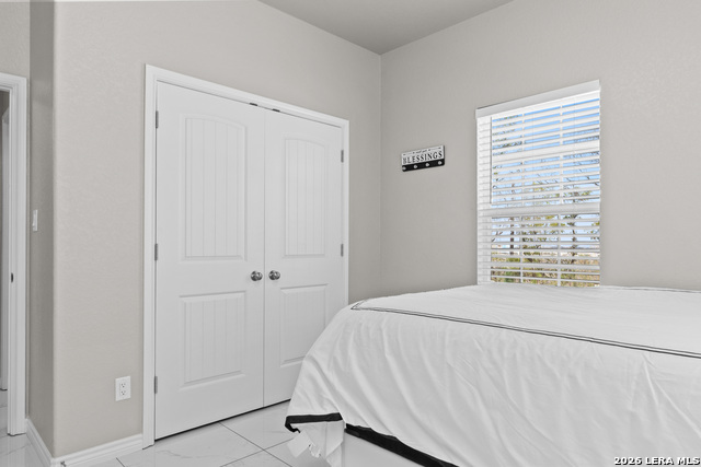 Image 24 of 31 For 8116 Ventura