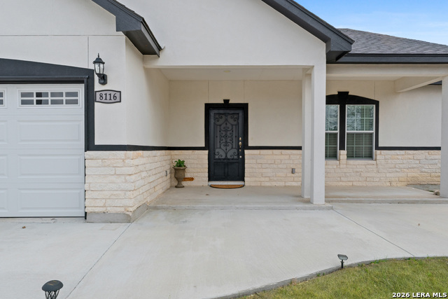 Image 4 of 31 For 8116 Ventura