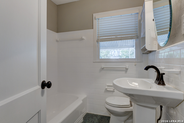 Image 20 of 34 For 118 Bethany  