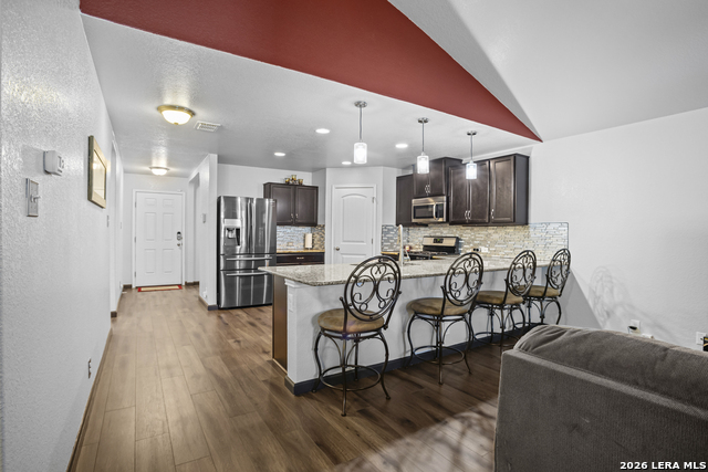 Image 10 of 35 For 8911 Quihi  