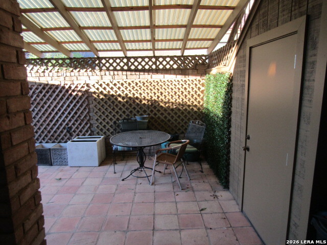 Image 15 of 30 For 3678 Hidden  15-02