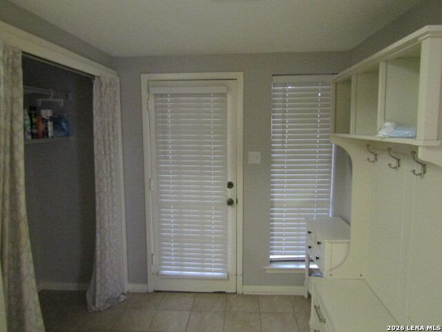 Image 5 of 30 For 3678 Hidden  15-02