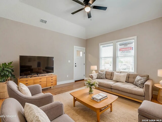 Image 27 of 32 For 316 Cypress St W