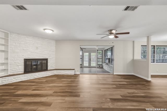 Image 11 of 36 For 630 Rocklyn  