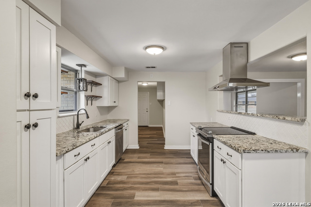 Image 16 of 36 For 630 Rocklyn  