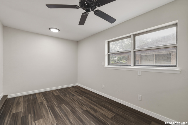 Image 20 of 36 For 630 Rocklyn  