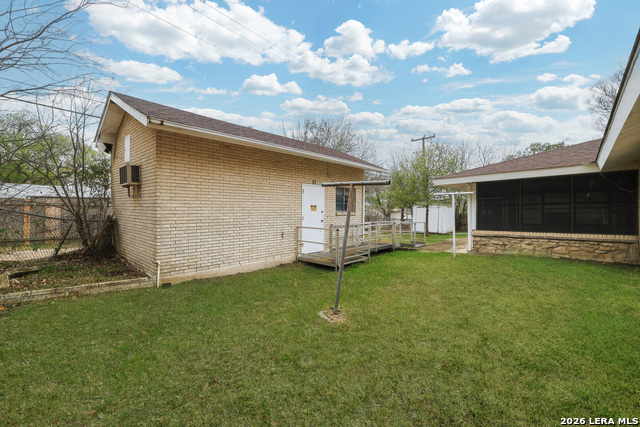 Image 35 of 36 For 630 Rocklyn  