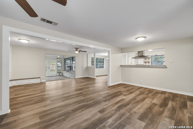 Image 6 of 36 For 630 Rocklyn  