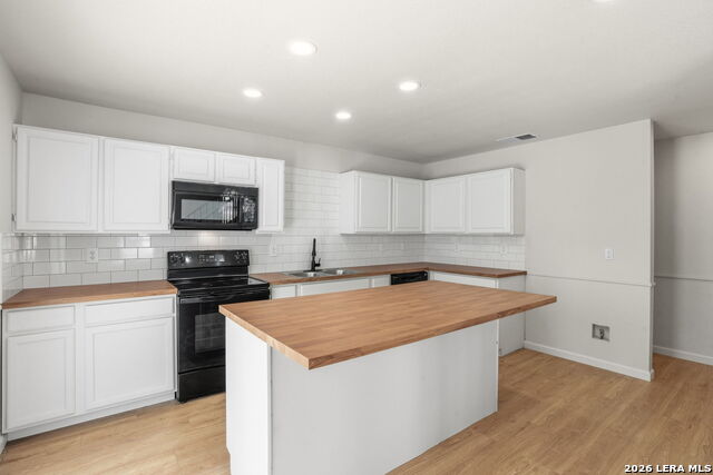 Image 9 of 35 For 8006 Coco Meadow