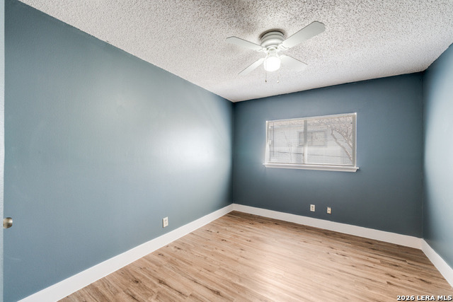 Image 20 of 41 For 5866 Summer Fest