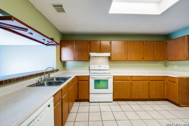 Image 22 of 41 For 5866 Summer Fest