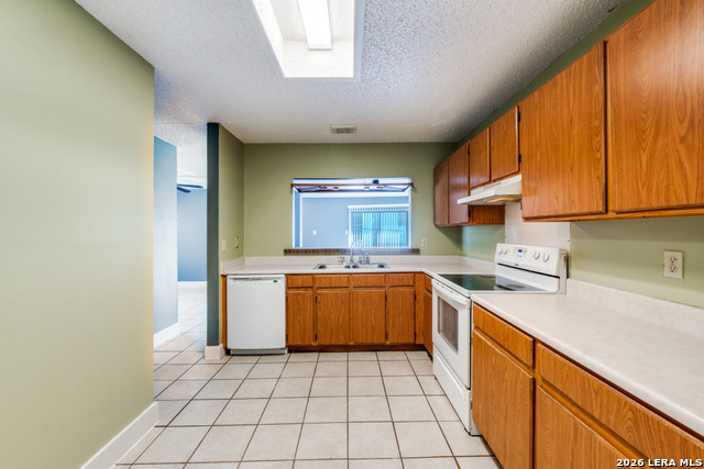 Image 24 of 41 For 5866 Summer Fest