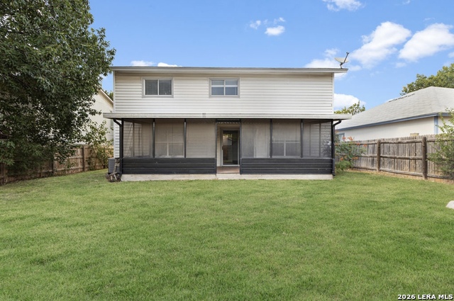 Listing photo id 24 for 9806 Kelton  
