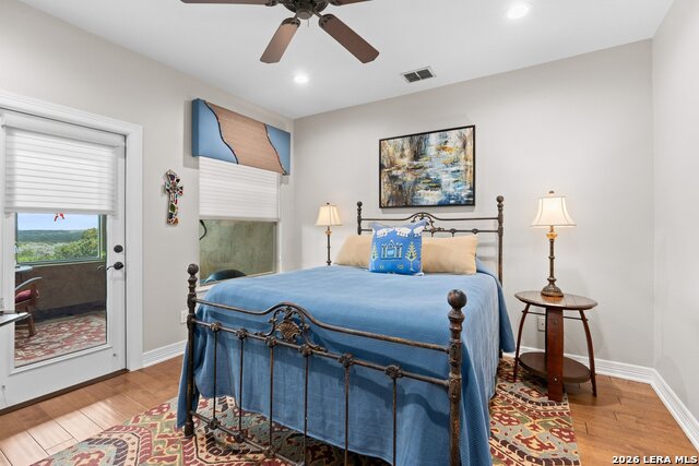 Image 11 of 48 For 136 Park Ridge