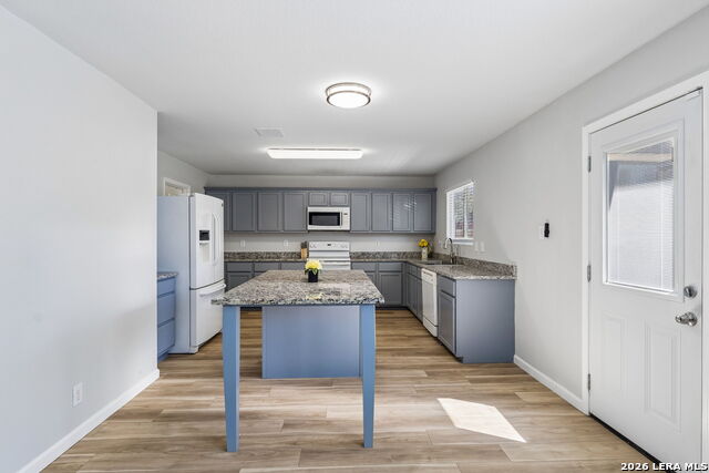 Image 12 of 40 For 12822 Sicily