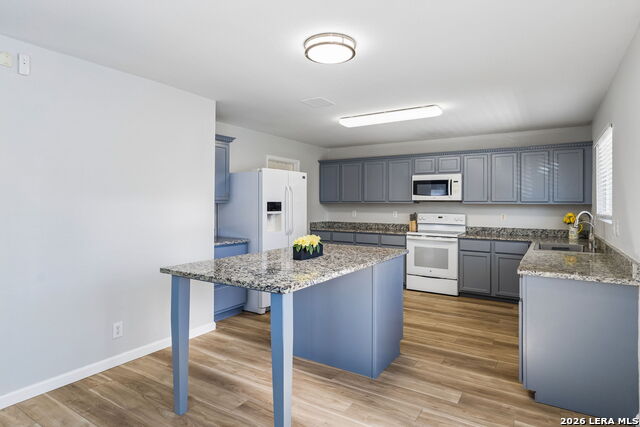 Image 13 of 40 For 12822 Sicily