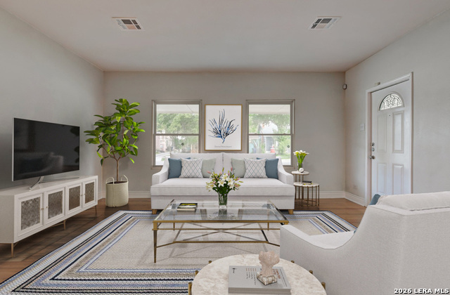 Image 34 of 36 For 1932 Huisache W