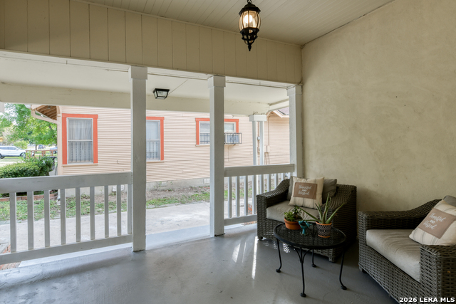 Image 6 of 36 For 1932 Huisache W