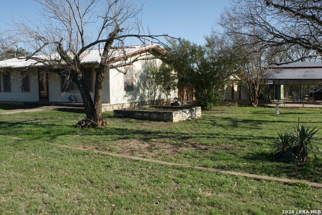 Image 12 of 14 For 705 Altgelt  