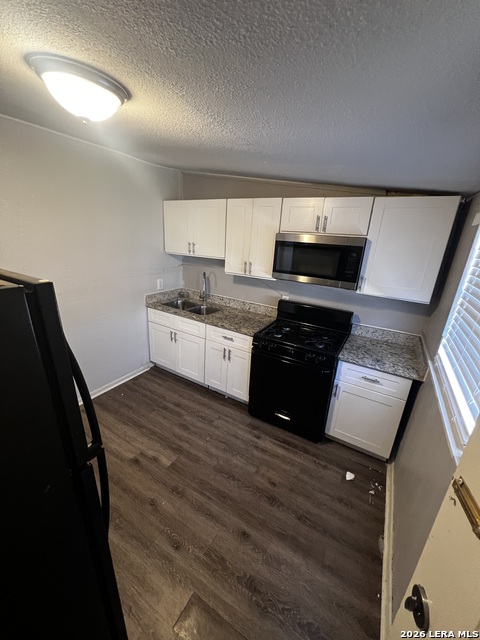 Image 15 of 17 For 351 Overhill  Unit B