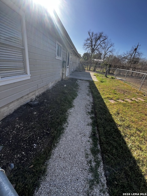 Image 17 of 17 For 351 Overhill  Unit B