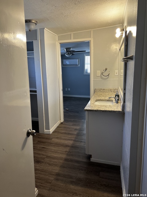 Image 4 of 17 For 351 Overhill  Unit B