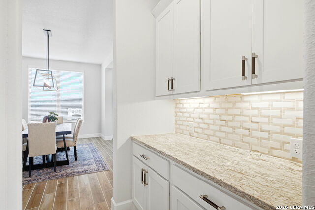 Image 27 of 76 For 25114 Buffalo Clover