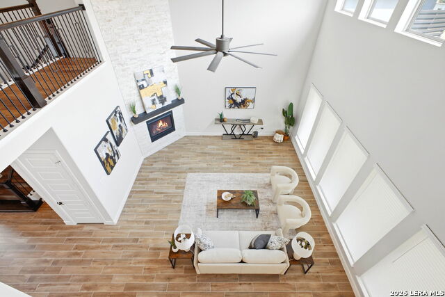 Image 30 of 76 For 25114 Buffalo Clover