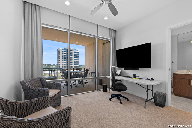 Image 18 of 32 For 4242 Broadway  606