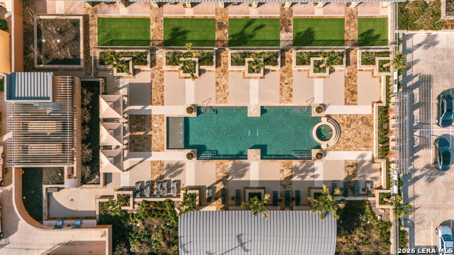 Image 23 of 32 For 4242 Broadway  606