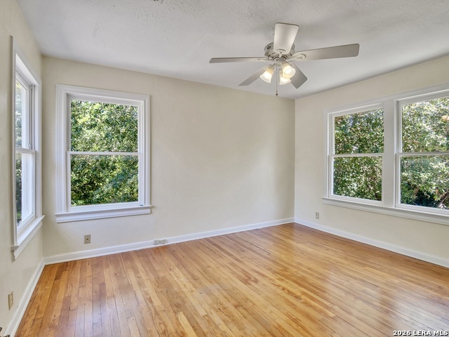 Image 21 of 27 For 785 Burr  