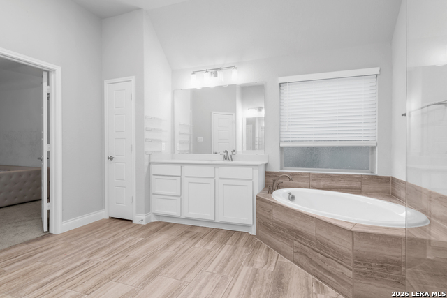 Image 13 of 33 For 2707 Merritt Vista