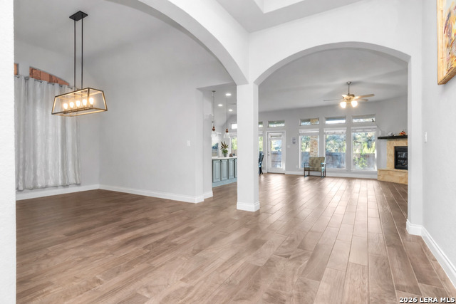 Image 4 of 33 For 2707 Merritt Vista