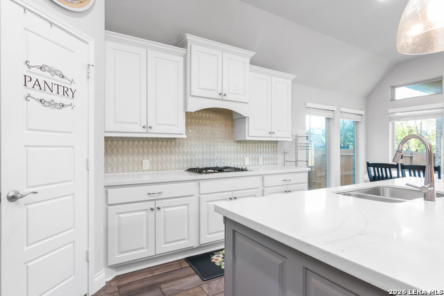 Image 7 of 33 For 2707 Merritt Vista