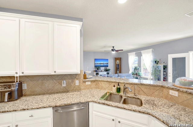 Image 22 of 47 For 12218 Coal Mine Rise