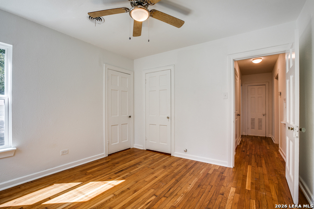 Image 13 of 14 For 838 Hammond  