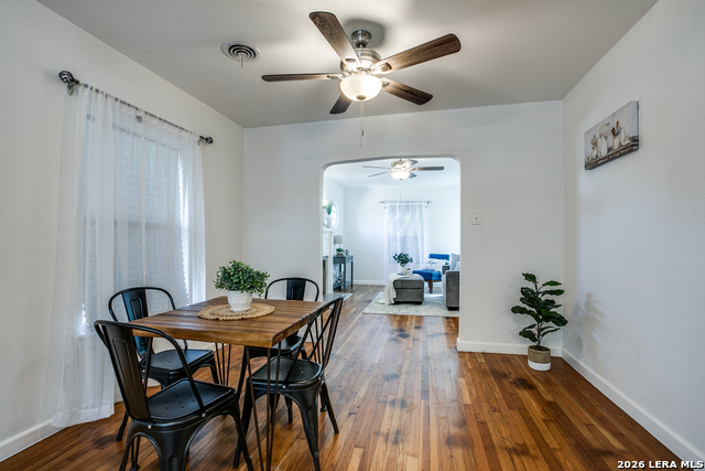 Image 7 of 14 For 838 Hammond  