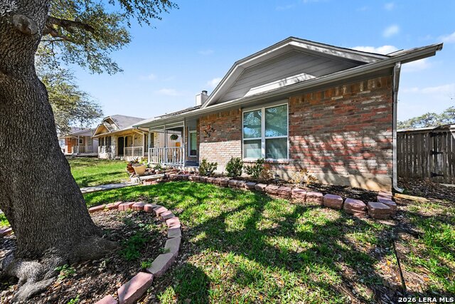 Image 26 of 31 For 12143 Lemon Blossom