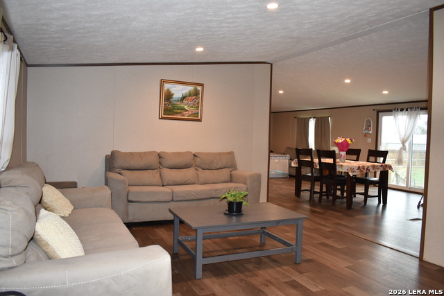 Image 5 of 14 For 17016 Rancho Escondido