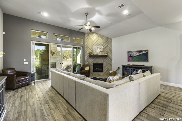 Image 18 of 51 For 103 Palisades