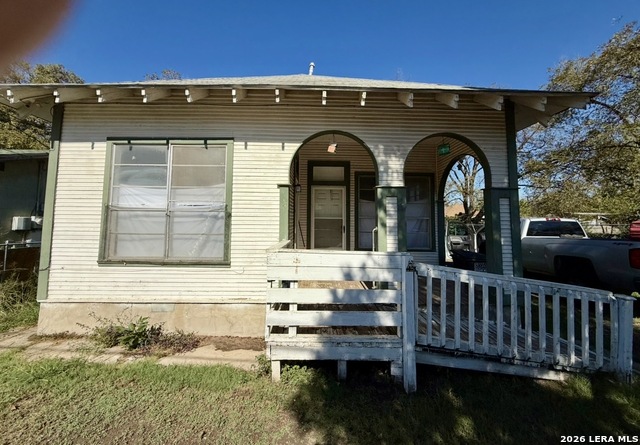 Image 2 of 8 For 115 Querida Ave