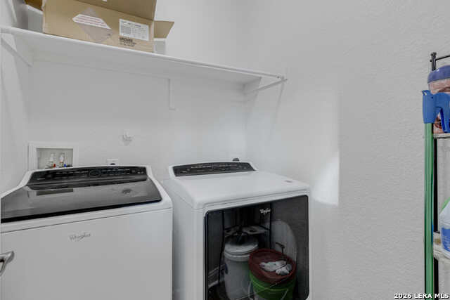 Image 18 of 45 For 125 Brook Shire